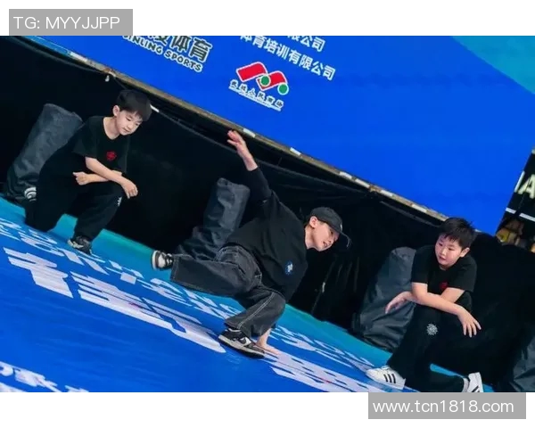 街舞对决赛后分析杭州队与上海队的战术与意识碰撞